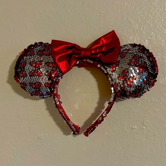 Disney Minnie Mouse Ears Sequined Headband - Picture 1 of 4